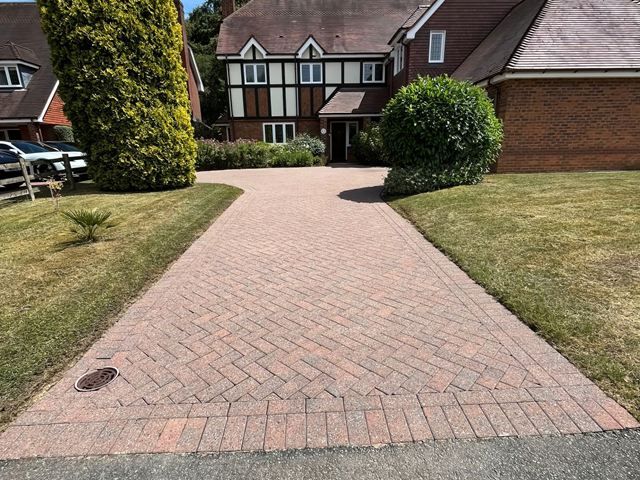 Driveway Cleaners in Sutton Coldfield